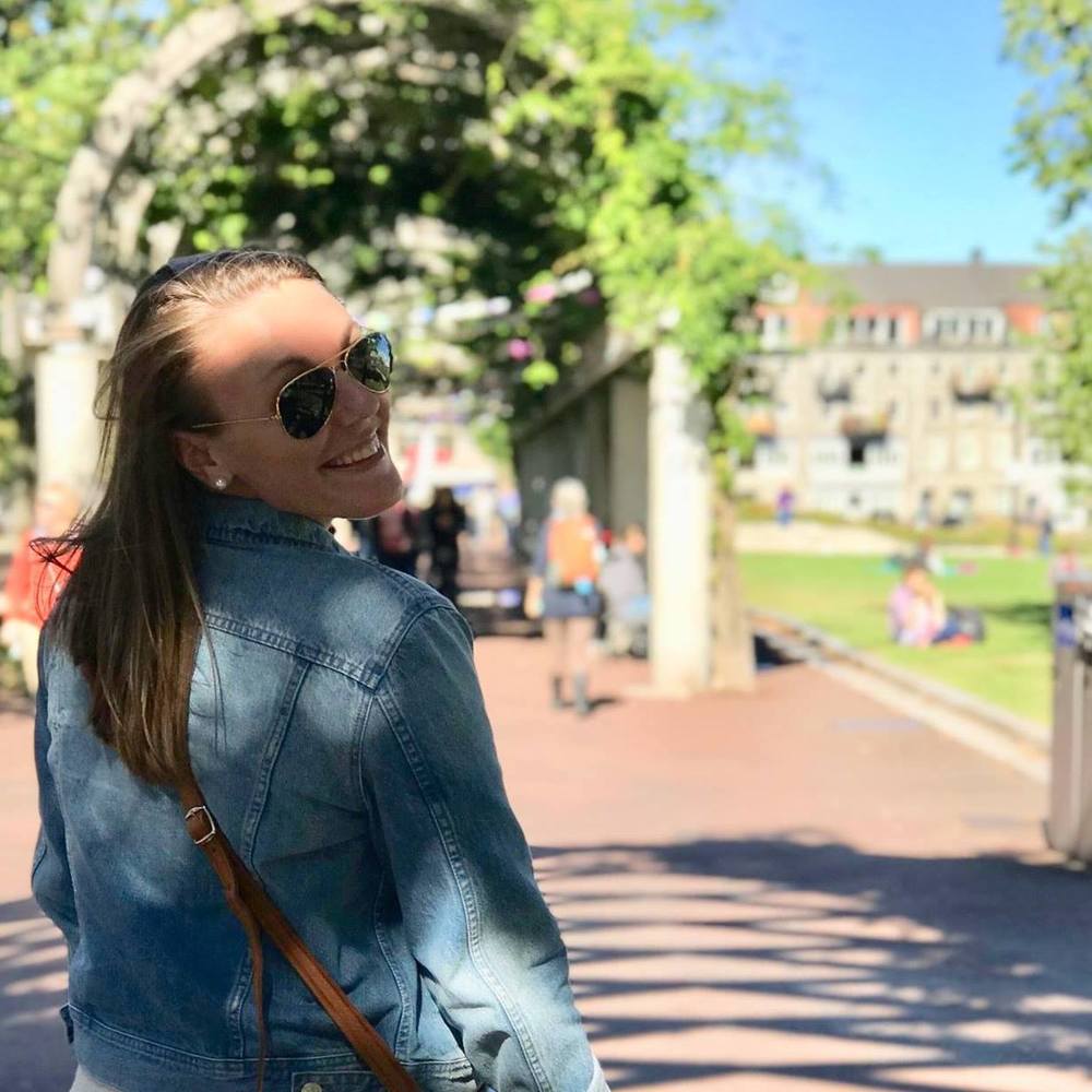 Meet your Posher, Jackie